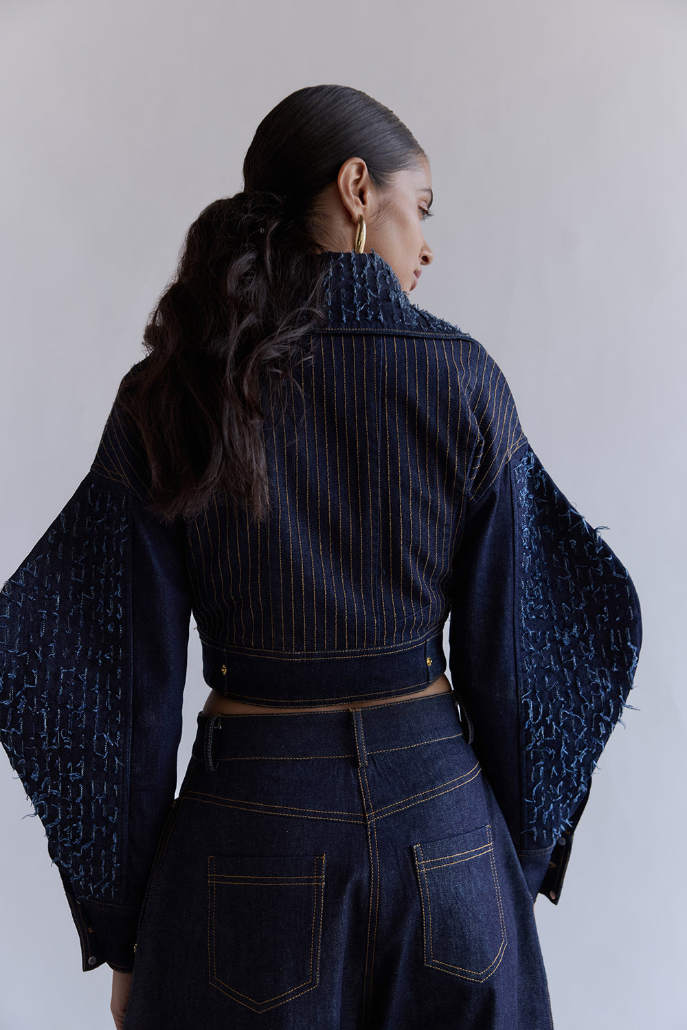 Zuno Crop Top - ANI CLOTHING