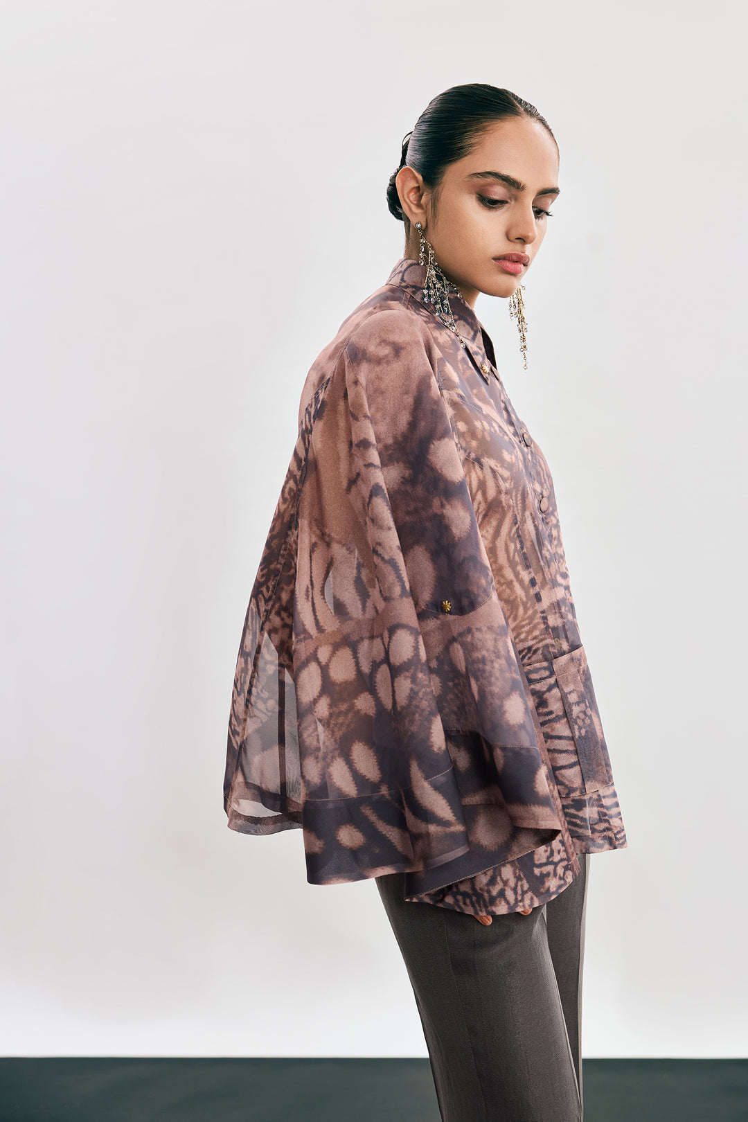SOLIS CAPE TOP