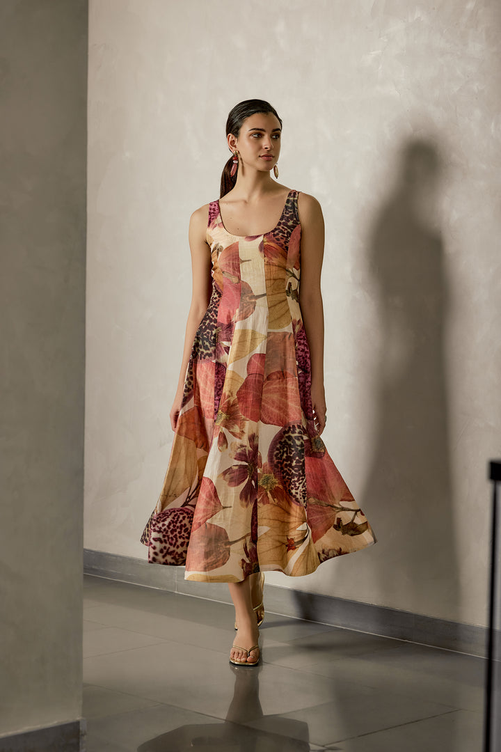 Piste Dress - ANI CLOTHING