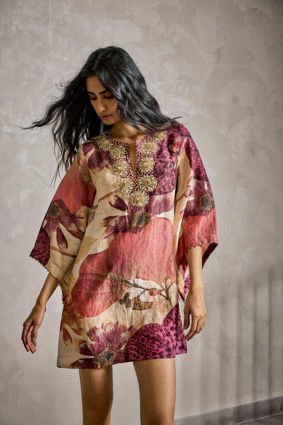 Avira Kaftan